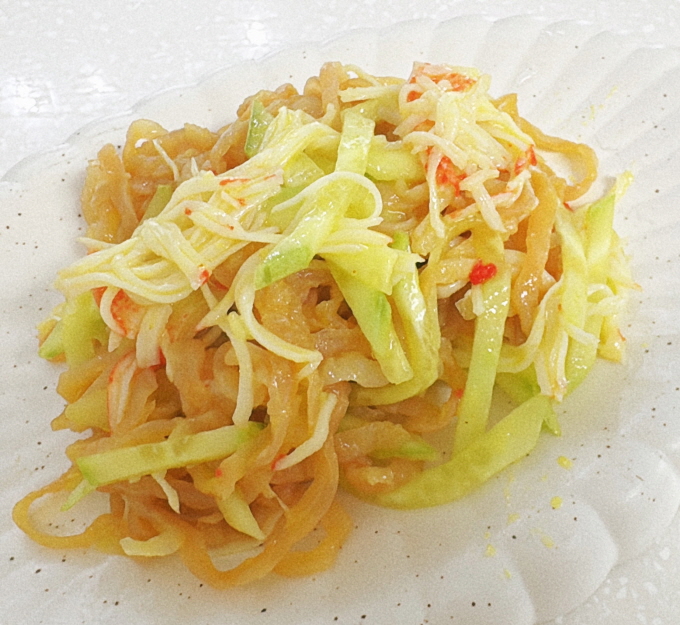 해파리 냉채 레시피로 만든 시원한 여름 반찬